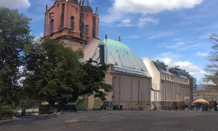 Kostel Nejsvětějšího Srdce Ježíšova v Kročehlavech – podzim