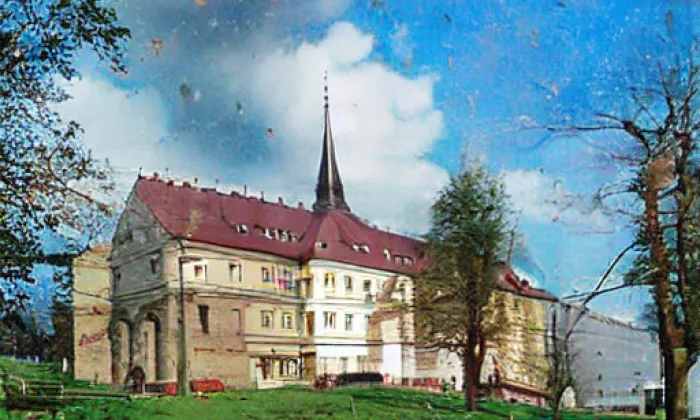 Kostel Panny Marie Karmelské (Kostelní Vydří) – jaro