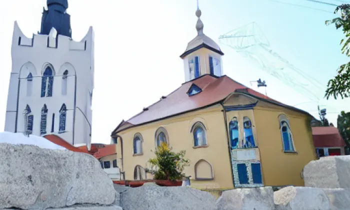 Kostel Srdce Ježíšova – podzim