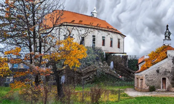 kostel Stětí svatého Jana Křtitele (Cvrčovice) – autumn