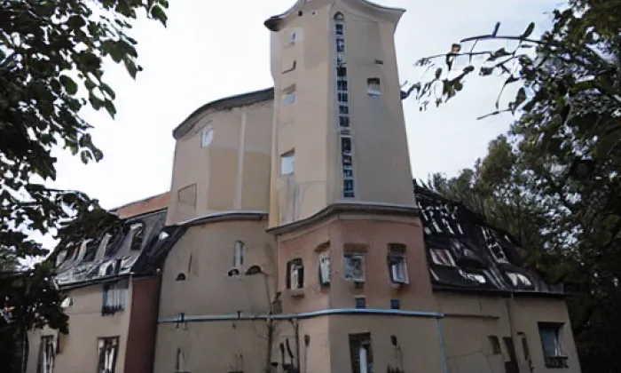 kostel svaté Anny (Hájek) – spring