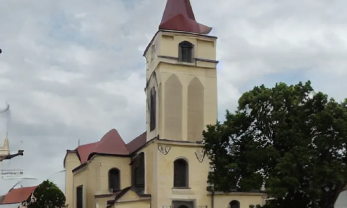 kostel svaté Anny (Jiřice u Miroslavi) – noc