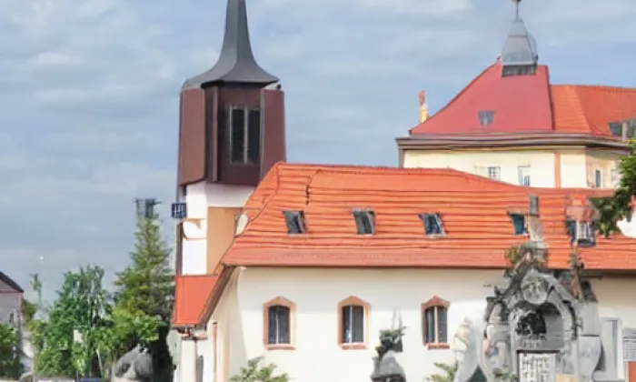 kostel svaté Kateřiny (Nová Bystřice) – léto