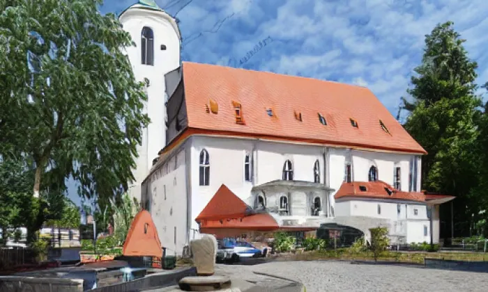 kostel svaté Kateřiny (Starovičky) – jaro
