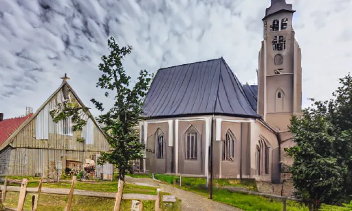 Kostel svaté Máří Magdaleny (Božanov) – noc