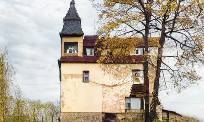 kostel svaté Maří Magdalény (Řečany nad Labem) – spring