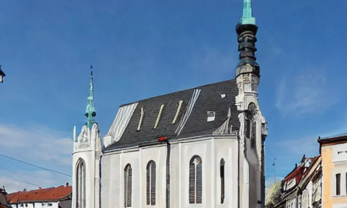 kostel svaté Rodiny (České Budějovice 1) – summer