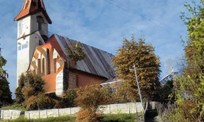 Kostel svatých Jana a Pavla (Krteň) – noc