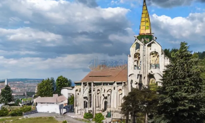 kostel svatých Petra a Pavla (Chotěvice) – iluminace