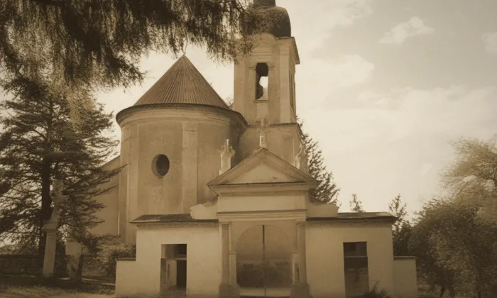 kostel svatých Petra a Pavla (Hrádek) – historical