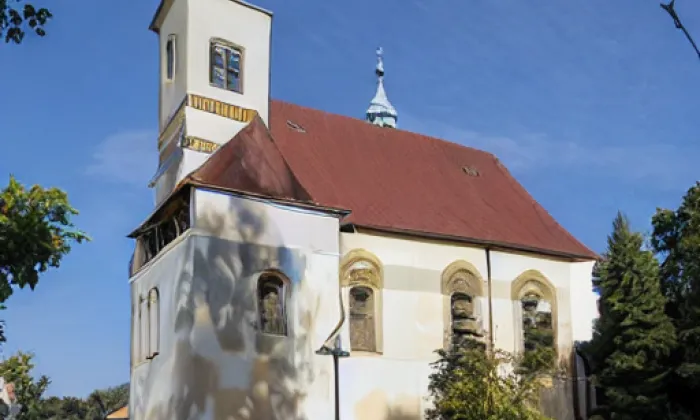 kostel svatých Petra a Pavla (Křoví) – jaro