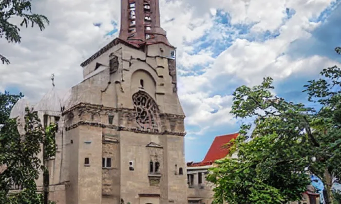 Kostel svatých Petra a Pavla v Oseku – noc