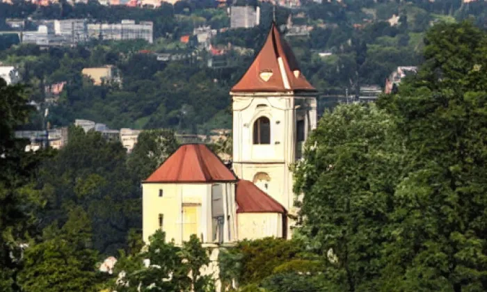 Kostel svatého Šimona a Judy (Bystřice) – summer