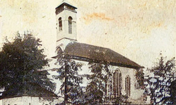 Kostel svatého Štěpána (Mostecké Předměstí) – noc