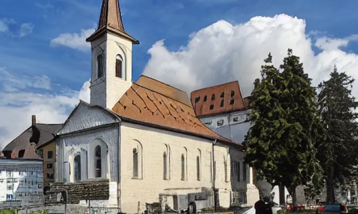 Kostel svatého Apolináře (Modlany) – summer