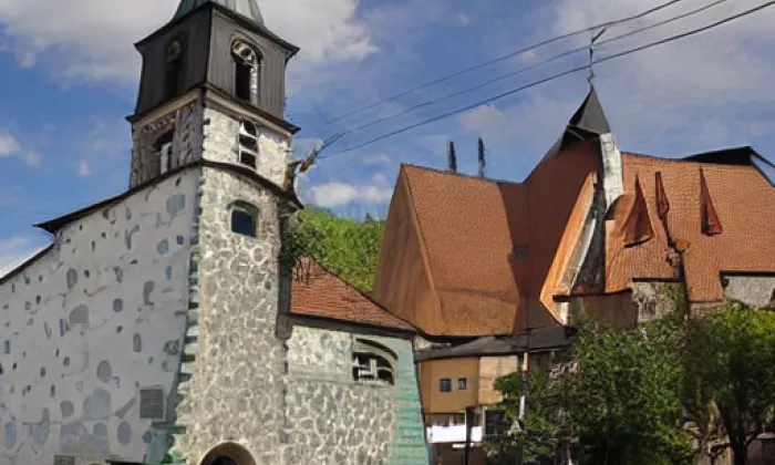 kostel svatého Bartoloměje (Žebětín) – léto