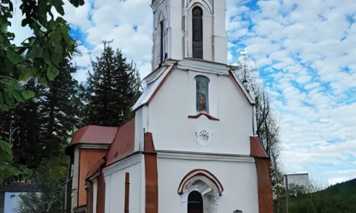 Kostel svatého Bartoloměje (Březnice) – winter