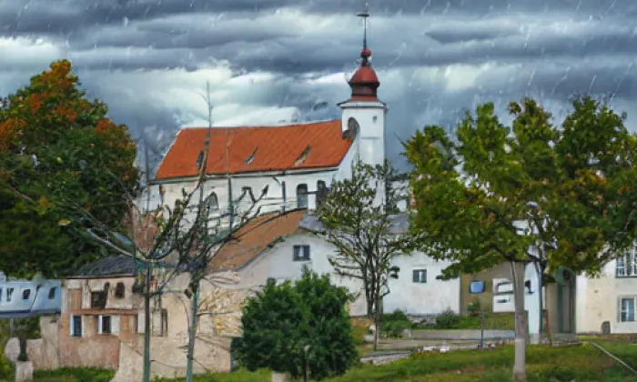 kostel svatého Bartoloměje (Radkov) – autumn