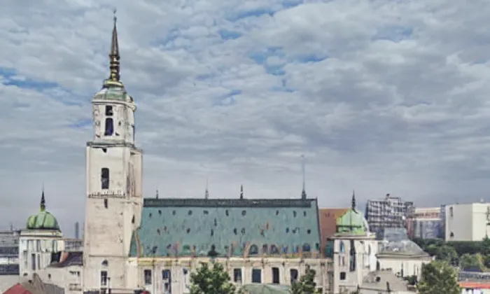 Kostel svatého Cyrila a Metoděje (Hejčín) – noc