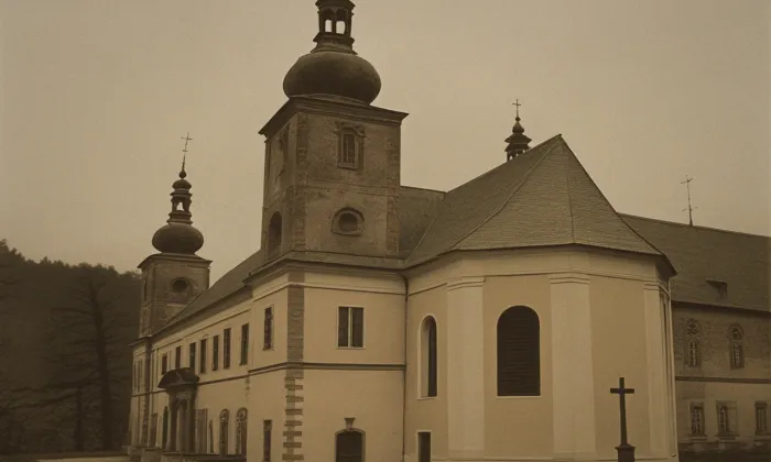 Kostel svatého Cyrila a Metoděje (Loučná nad Desnou) – historická rekonstrukce