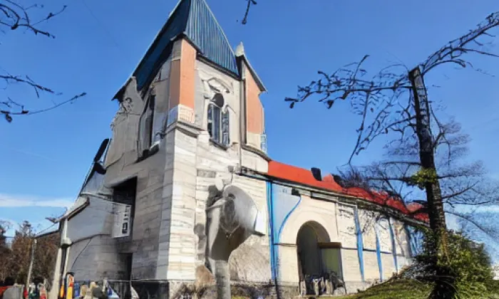 kostel svatého Cyrila a Metoděje (Nové Syrovice) – léto