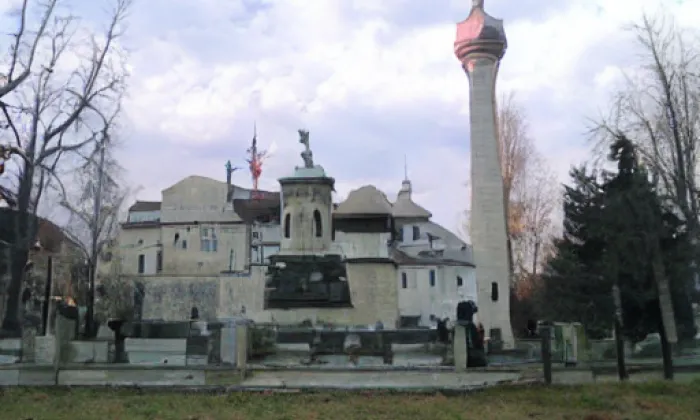 Kostel svatého Cyrila a Metoděje (Ostrava) – noc
