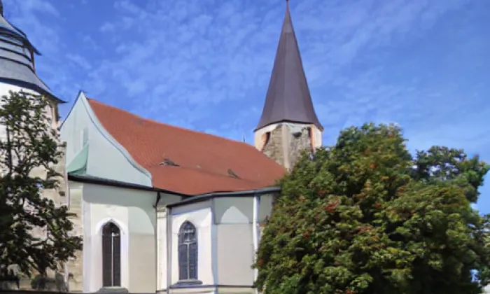 Kostel svatého Ferdinanda – podzim