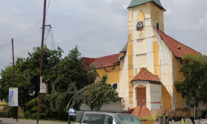 kostel svatého Filipa a Jakuba ve Zlíně – autumn