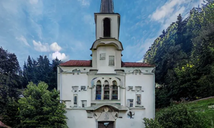 Kostel svatého Františka z Assisi v Podmoklech – iluminace