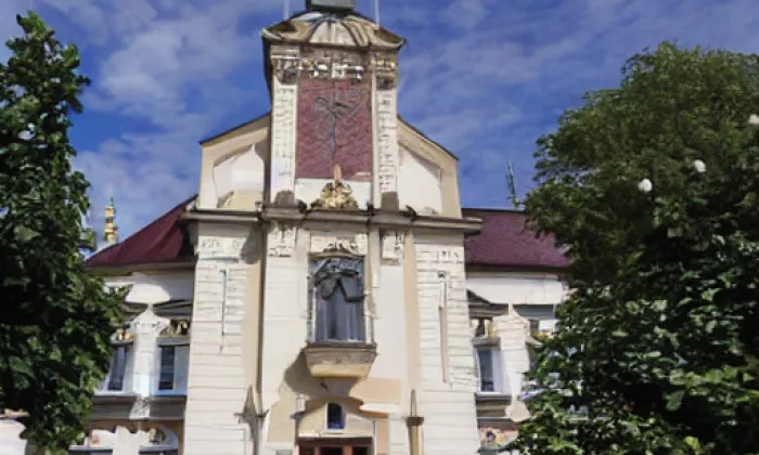 Kostel svatého Isidora (Luleč) – podzim