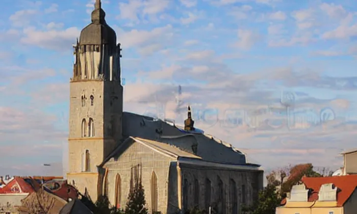 kostel svatého Jakuba Staršího v Kutné Hoře – autumn