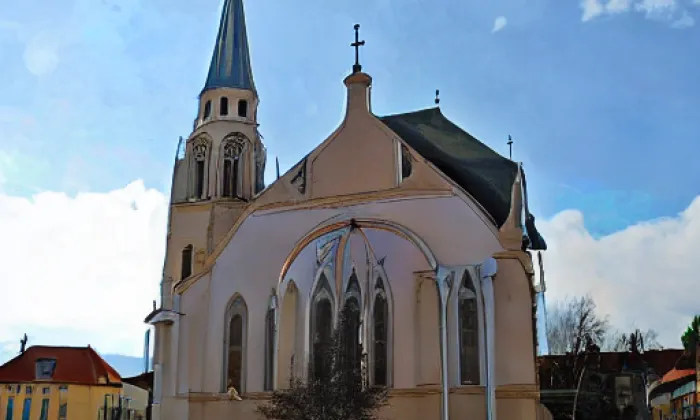Kostel svatého Jakuba Většího (Úpice) – léto