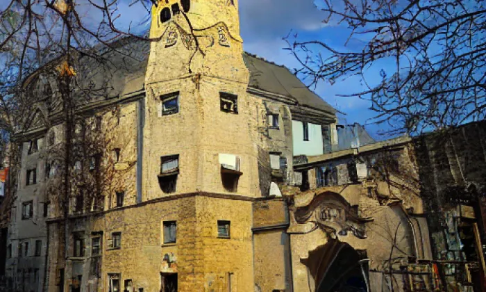 Kostel svatého Jakuba Většího (Lahovice) – winter