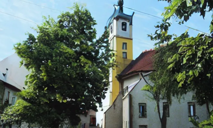 kostel svatého Jakuba Většího (Moravská Nová Ves) – autumn