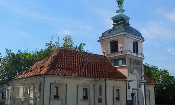 Kostel svatého Jakuba Většího (Popovice) – spring
