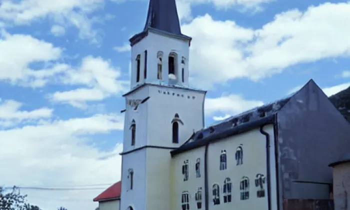 Kostel svatého Jakuba Většího (Světlík) – noc
