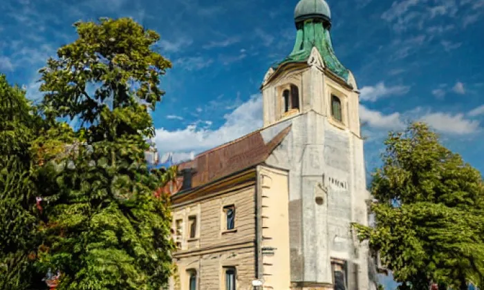 Kostel svatého Jakuba Většího v Kounicích – léto