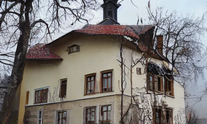 Kostel svatého Jana Nepomuckého (Dejvice) – zima