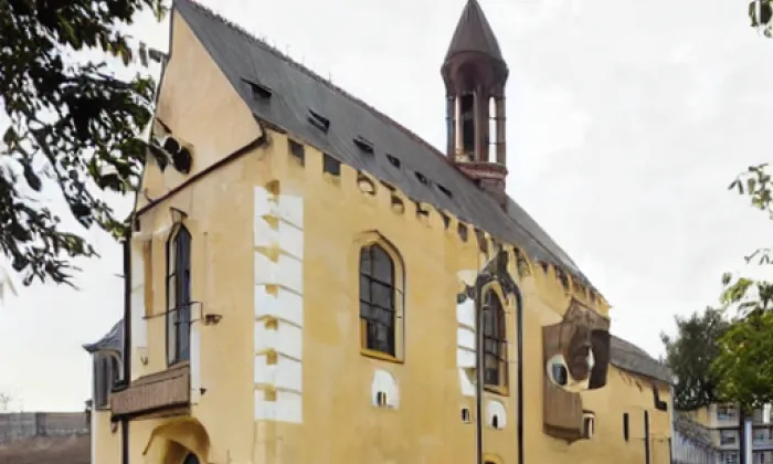 Kostel svatého Jana Nepomuckého (Studnice) – noc