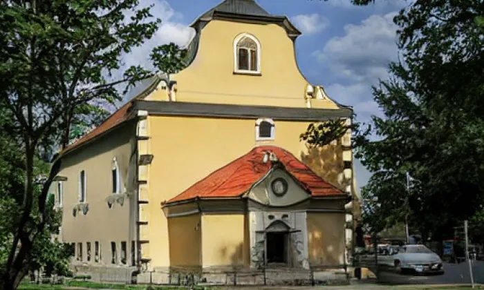 Kostel svatého Jana Nepomuckého (Svatý Jan) – spring
