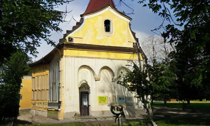 Kostel svatého Jana Nepomuckého (Svatý Jan) – summer