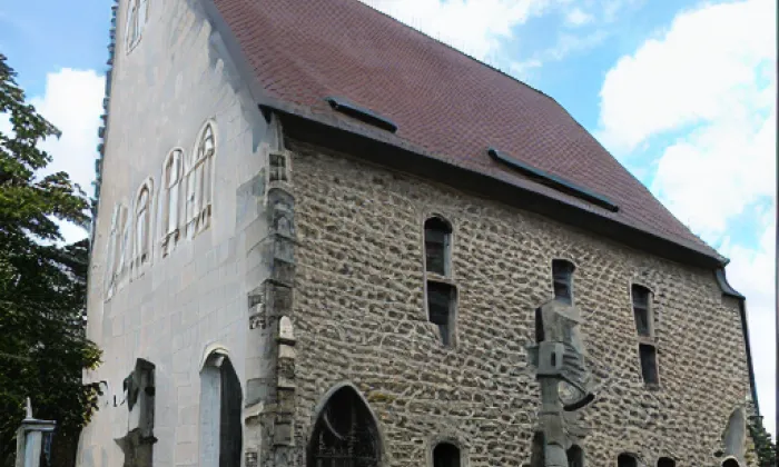kostel svatého Jiří (Řečice) – jaro