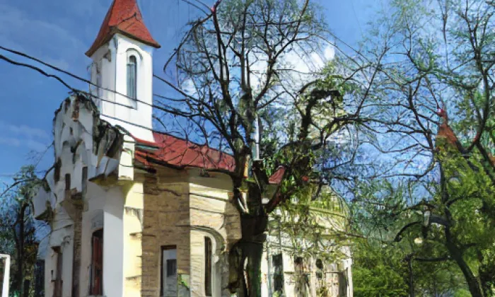 Kostel svatého Jiří (České Zlatníky) – jaro