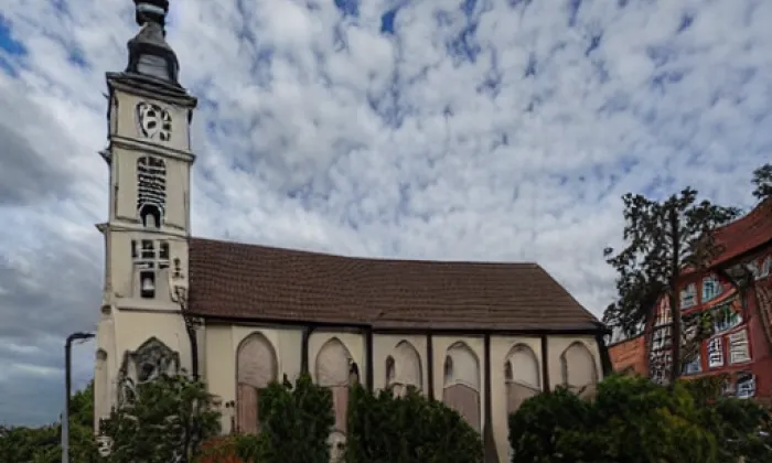 Kostel svatého Jiří (Bludov) – podzim
