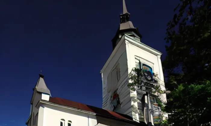 kostel svatého Jiří v Malejovicích – jaro