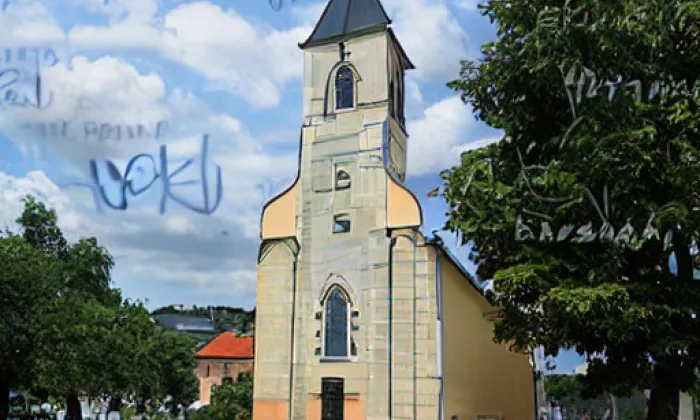Kostel svatého Josefa (Štítná nad Vláří) – autumn