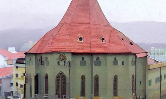Kostel svatého Karla Boromejského (Písek) – léto