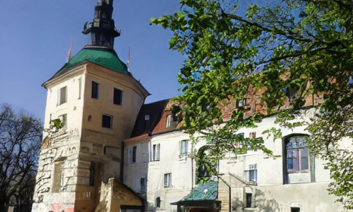 kostel svatého Linharta (Havraníky) – léto