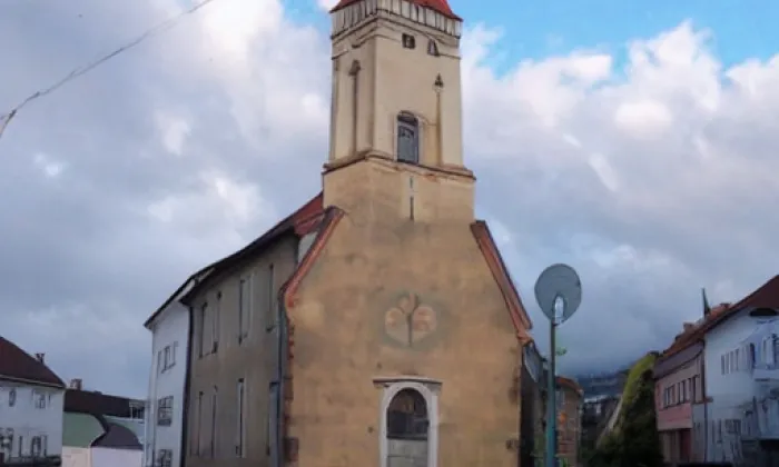 Kostel svatého Martina (Mšeno) – noc
