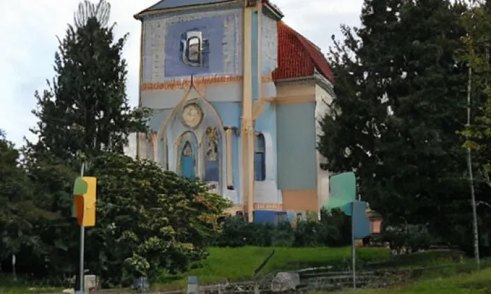 Kostel svatého Martina (Velemín) – noc